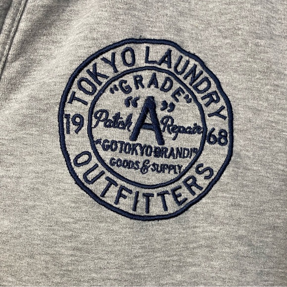 Tokyo Laundry Men’s Medium Light Grey Hoodie 3 Button V Neck Sweater Shirt Top - Picture 3 of 8